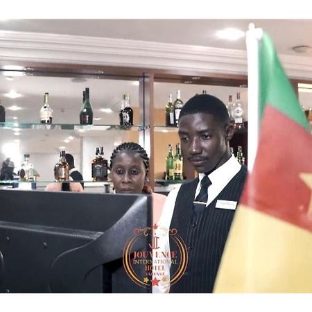 Hotel Jouvence International Яунде Экстерьер фото